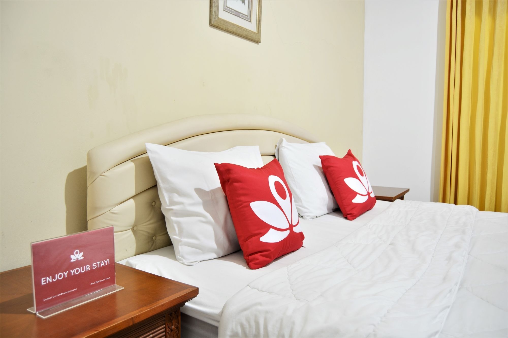 Zen Rooms Basic Cipanas Km.78 Exterior photo